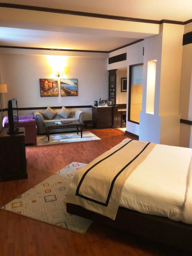 Hotel President Džalandhar Exteriér fotografie