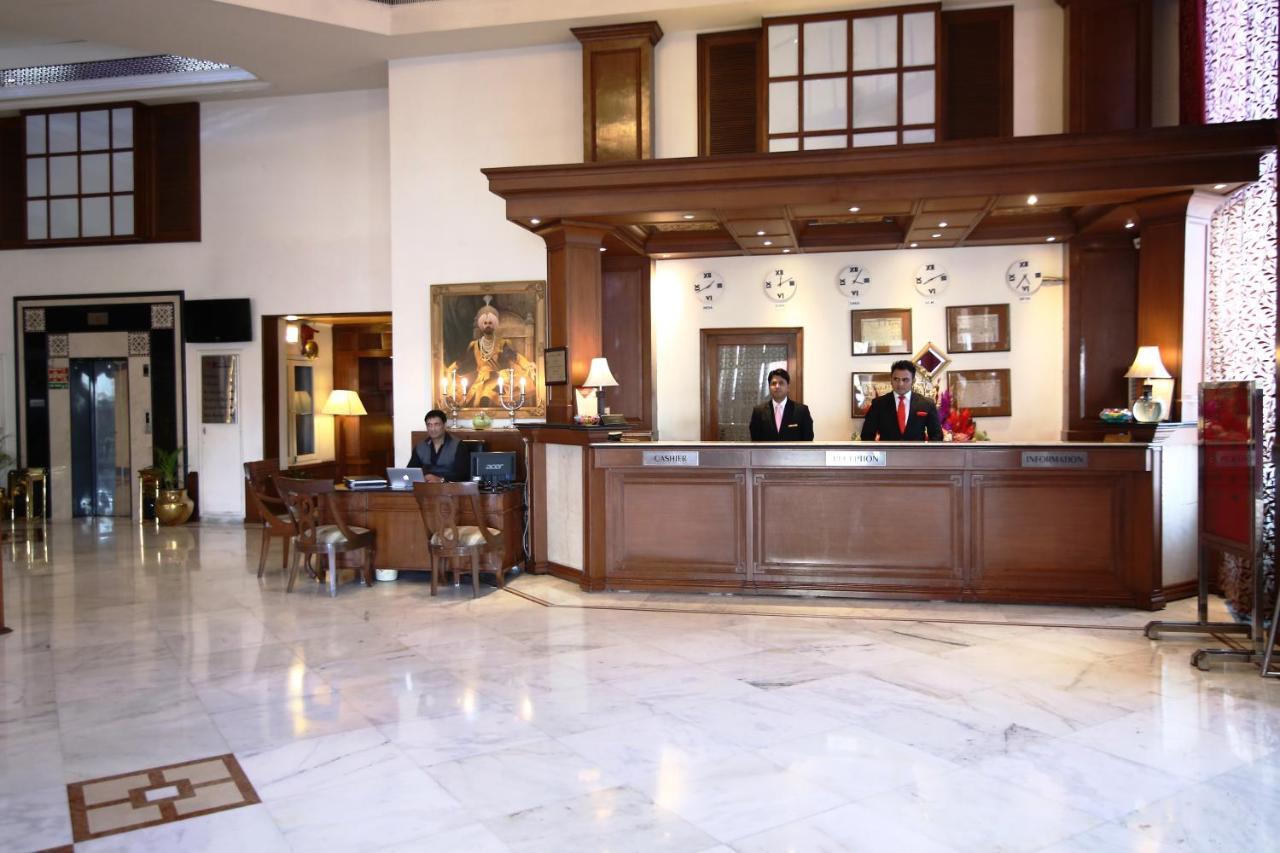 Hotel President Džalandhar Exteriér fotografie